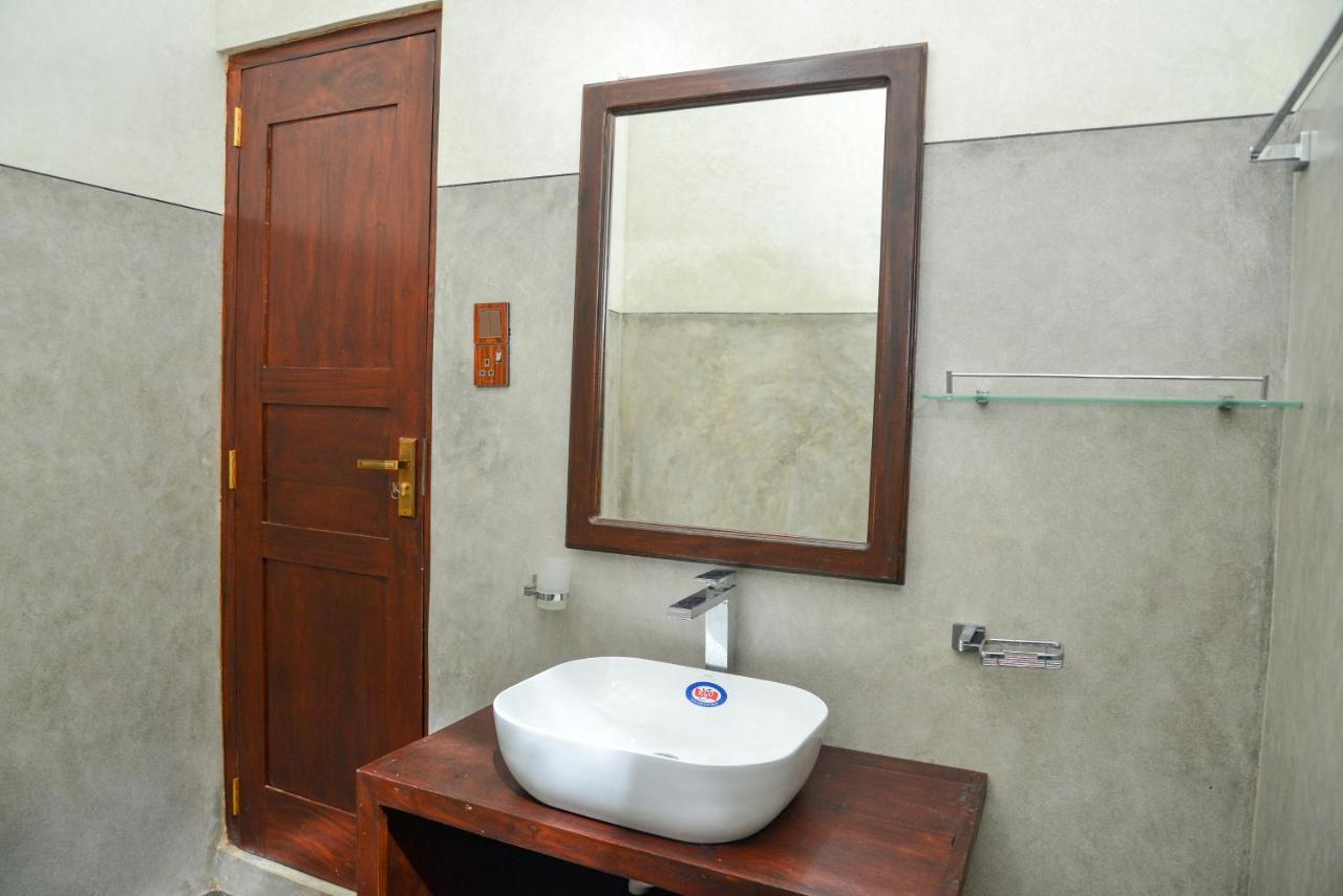 Yehen'S Villa Unawatuna Exterior photo